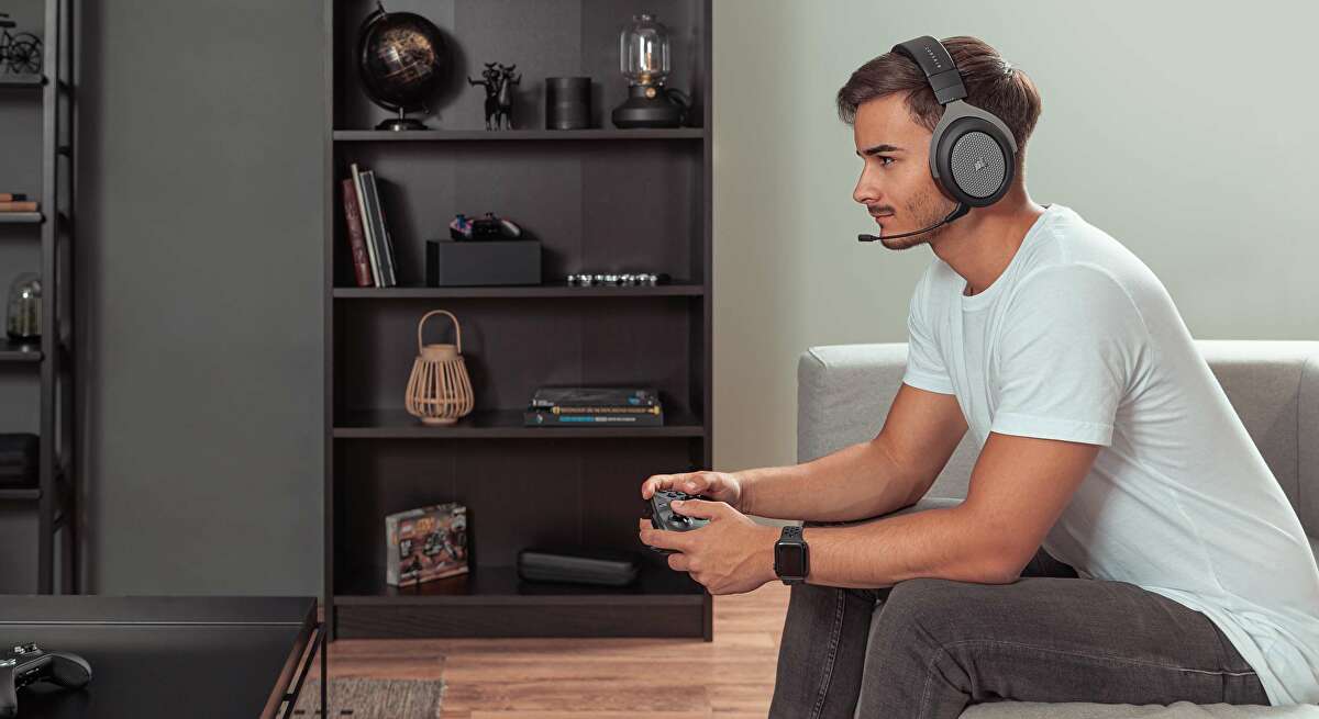 Corsair's premium HS75 XB wireless headset is just £103 on Amazon • Eurogamer.net
