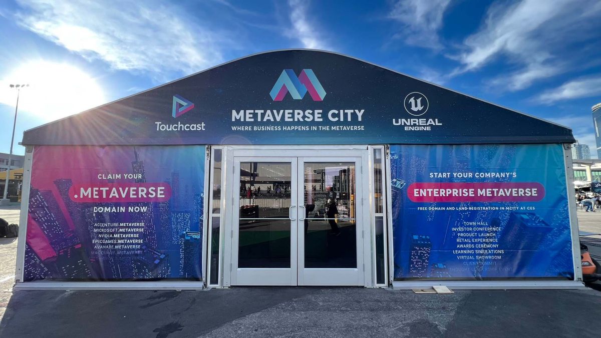 CES 2022 attendee photographs every weird use of 'metaverse'