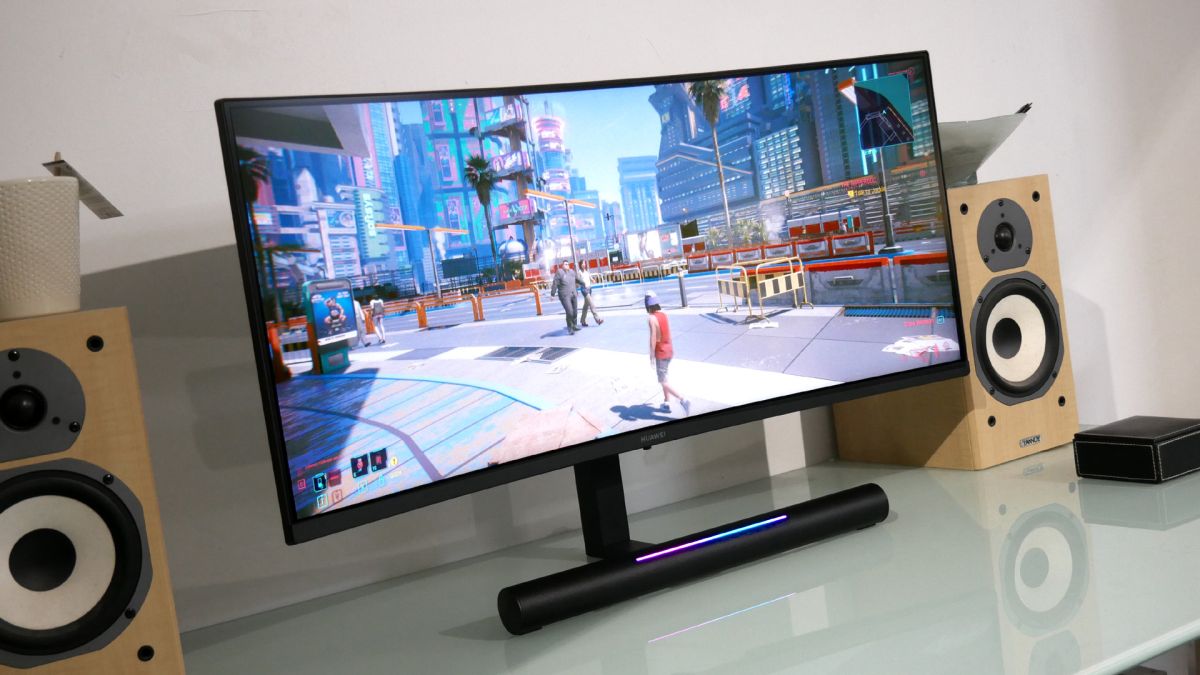 Huawei mateView GT gaming monitor