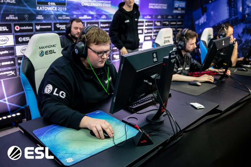 Natus Vincere bench Boombl4 | TalkEsport