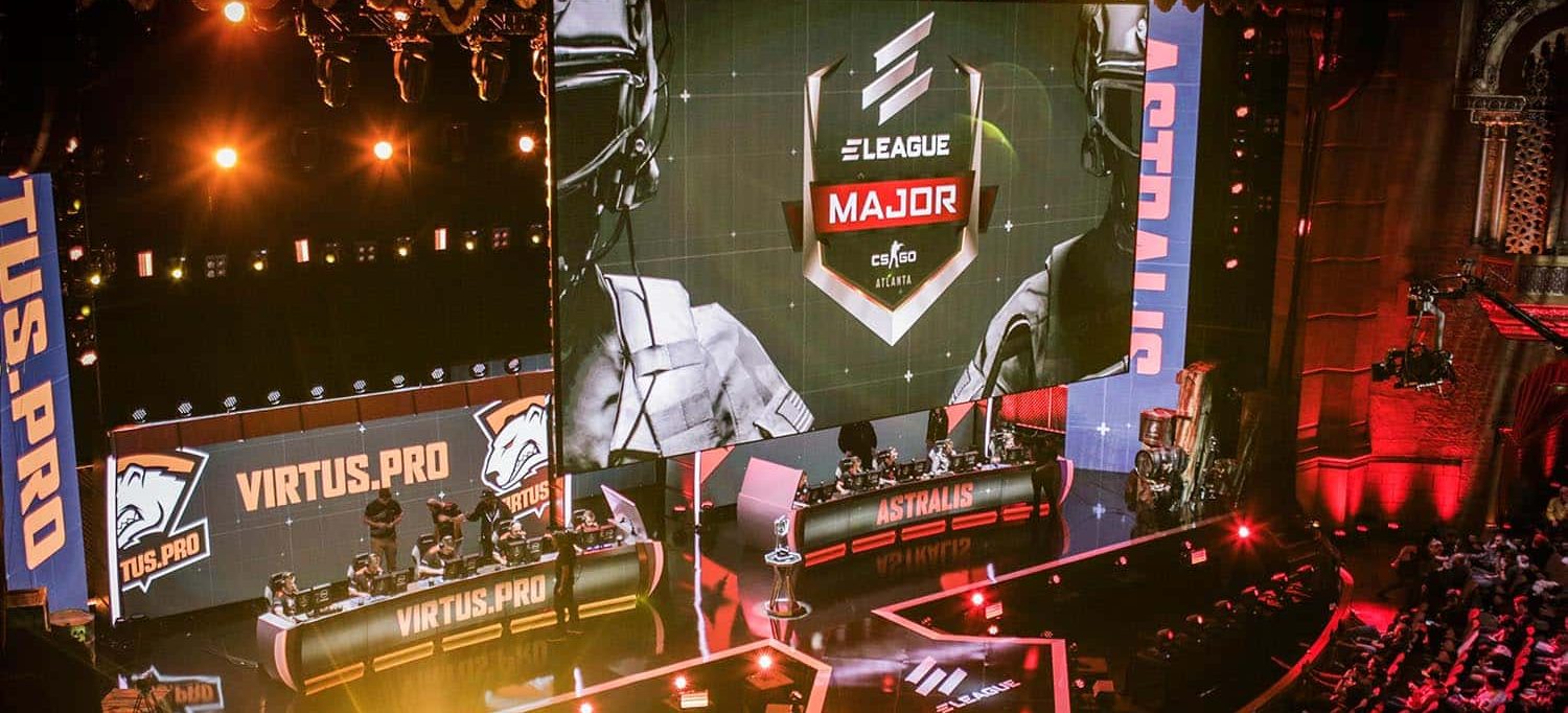 A picture of the stage of ELeague Major 2017 during the final between Astralis and Virtus Pro_ELeague