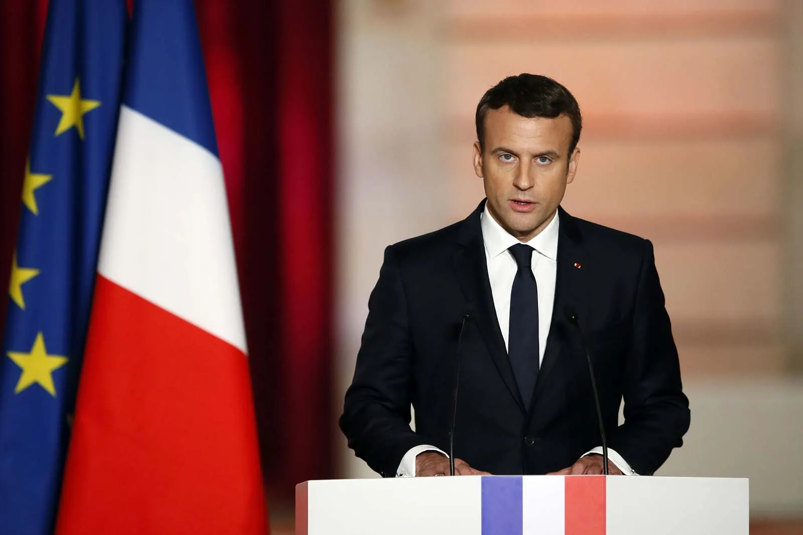 French President reveals 2023 CSGO Major will be hosted in Paris