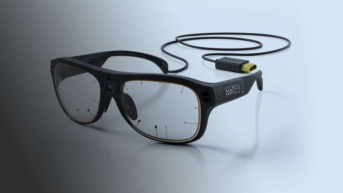 These eye tracking glasses might make you a better gamer