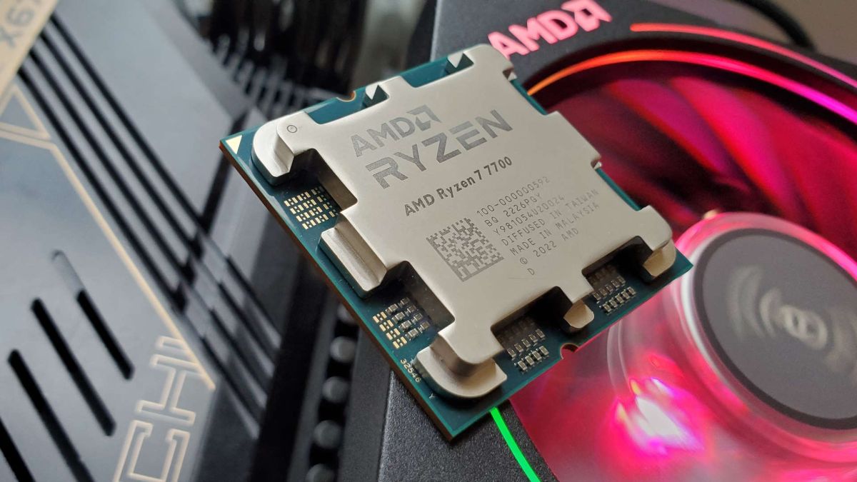 AMD Ryzen 7 7700 CPU