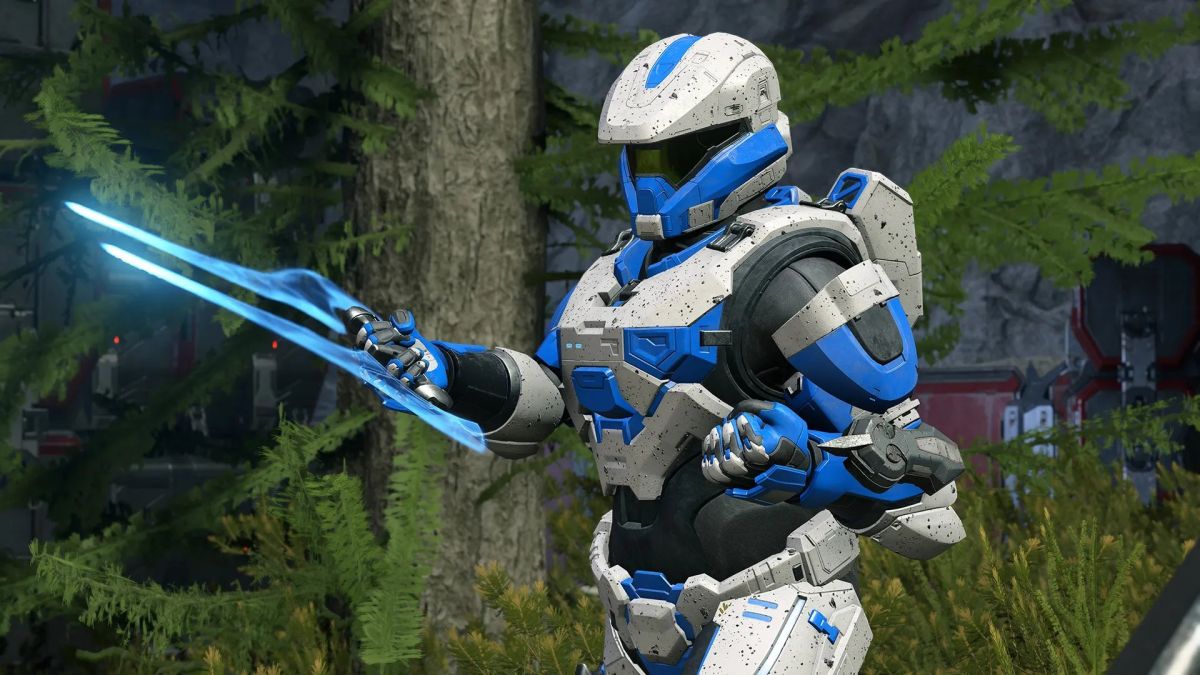 Oreo-themed spartan from Halo Infinite.