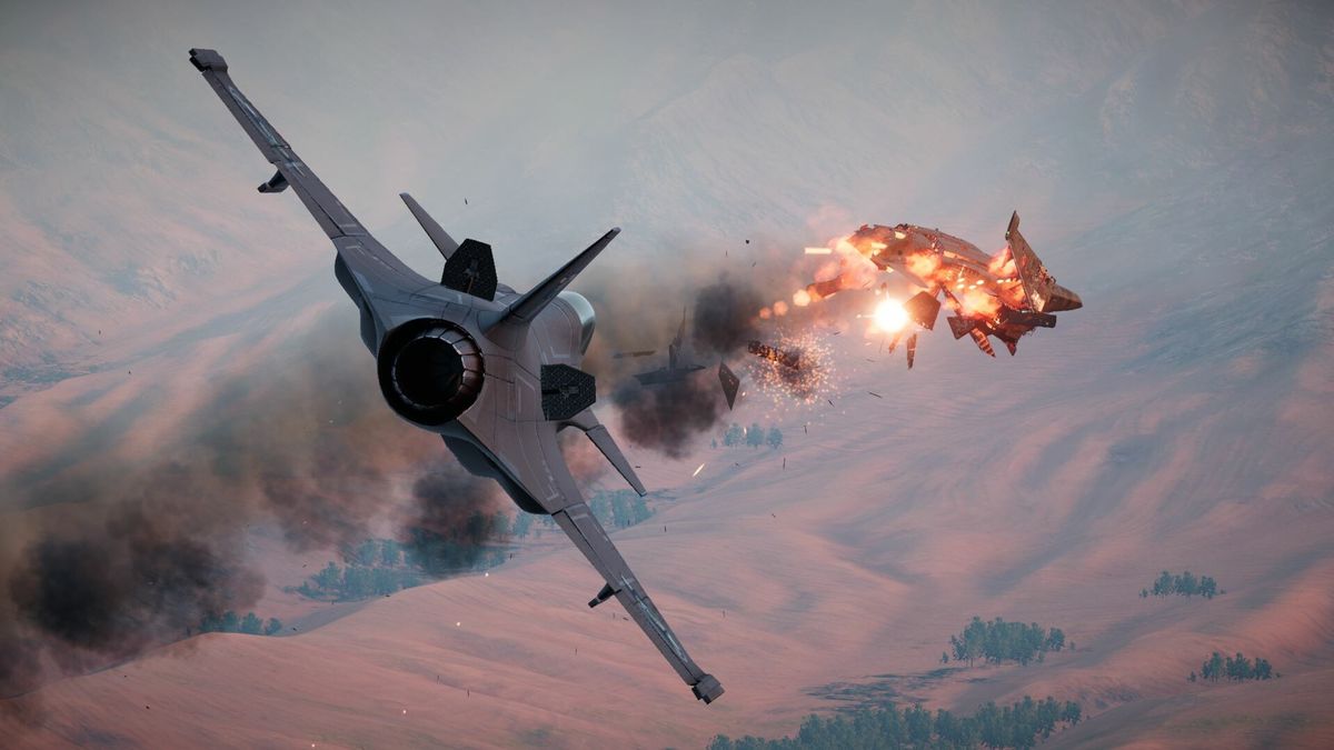 Fly hard, fly fast, drop nukes in this accessible near-future flight combat sim