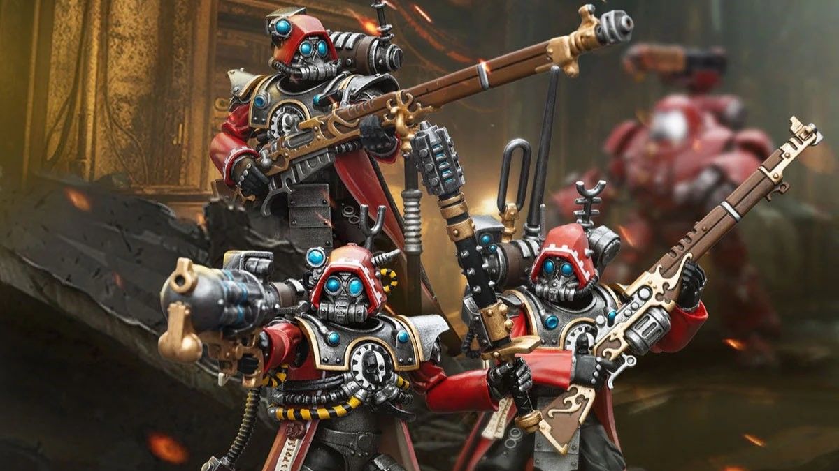 Warhammer 40K figures