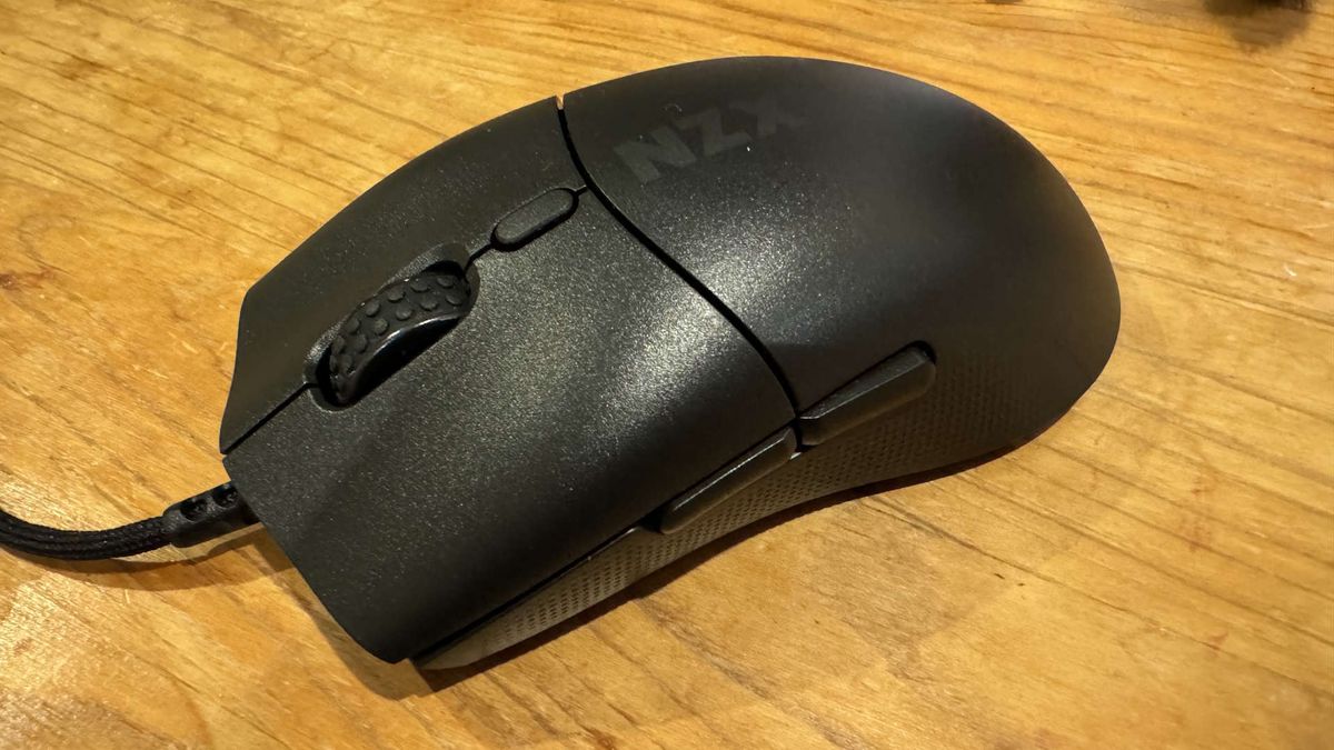 NZXT Lift 2 Symm gaming mouse review