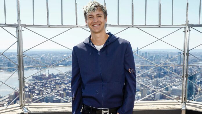 NEW YORK, NEW YORK - APRIL 20: Tyler “Ninja” Blevins visits the Empire State Building on April 20, 2022 in New York City. (Photo by John Lamparski/Getty Images for Empire State Realty Trust)