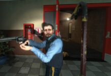 A Black Mesa security guard looks worriedly at the player
